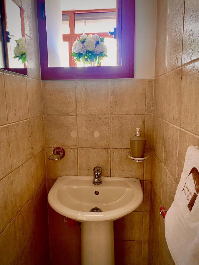 Casa Di Nonna Mia Bed & Breakfast Наполи Екстериор снимка